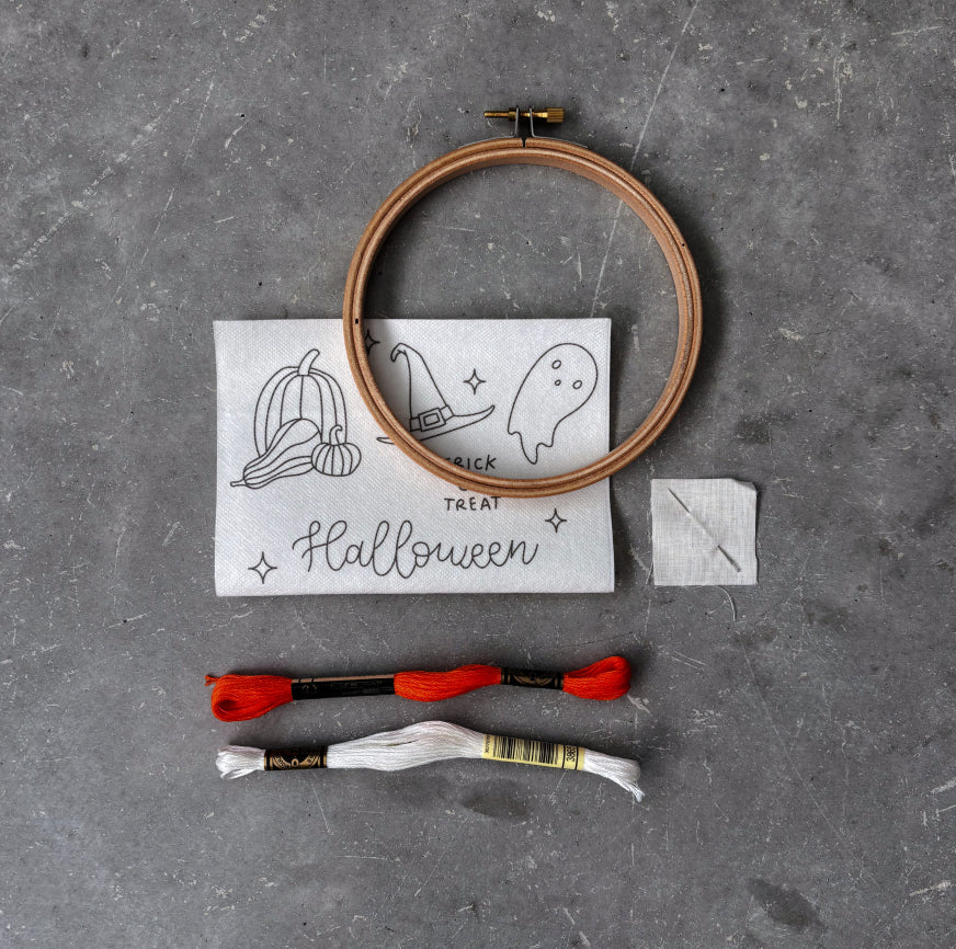 KIT BRODERIE HALLOWEEN STITCHES 🔮