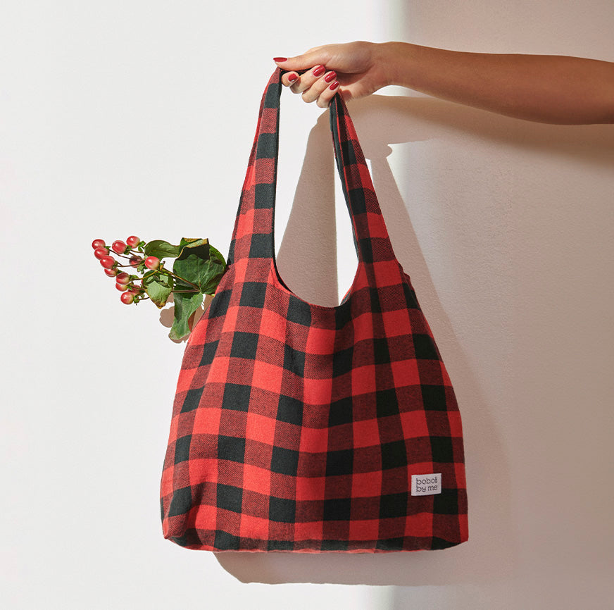 SEWING KIT ALICIA BAG RED AND BLACK CHECKERED