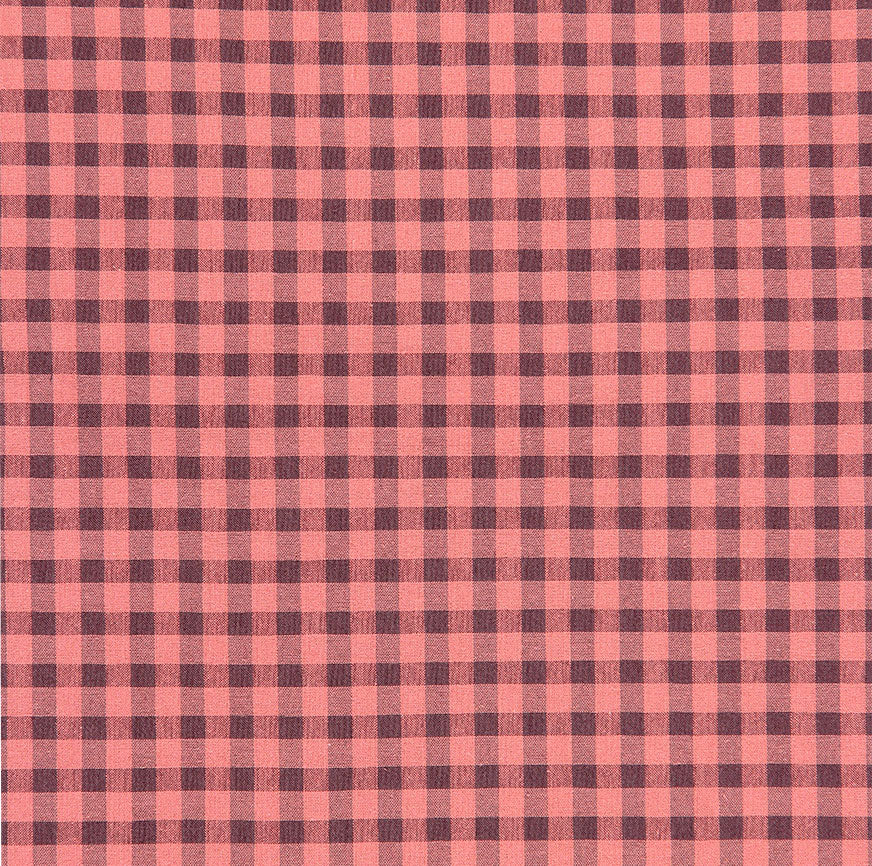 JAMIE PINK AND GRAY CHECKED CAKE CARRYING SEWING KIT