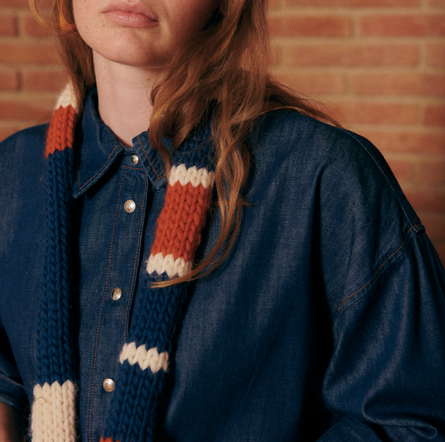 KNITTING KIT TO MAKE THE ILMA COLOUR BLOCK SCARF ECRU RUST NAVY