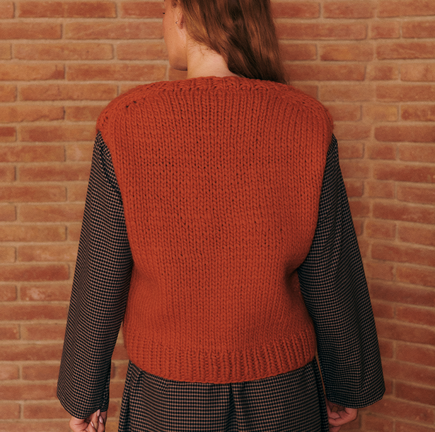 KIT PER LAVORARE A MAGLIA GILET NARA TERRACOTTA