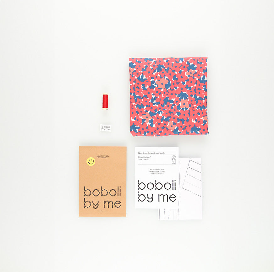 KIT COSTURA FALDA CRUZADA MAYA ESTAMPADO FLORES AZUL Y ROJO