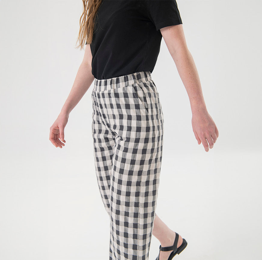 SEWING KIT WIDE PANTS PARKS GRAY AND BLACK CHECKERED