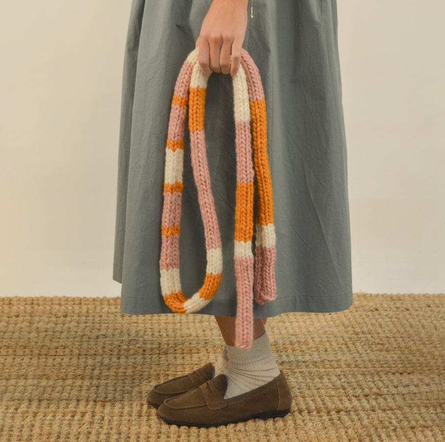 KIT PARA TEJER BUFANDA COLOUR BLOCK ILMA CRUDO MOSTAZA Y ROSA