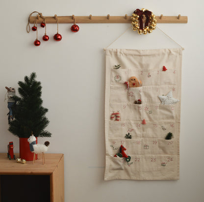 KIT DE COUTURE ET BRODERIE CALENDRIER DE L&