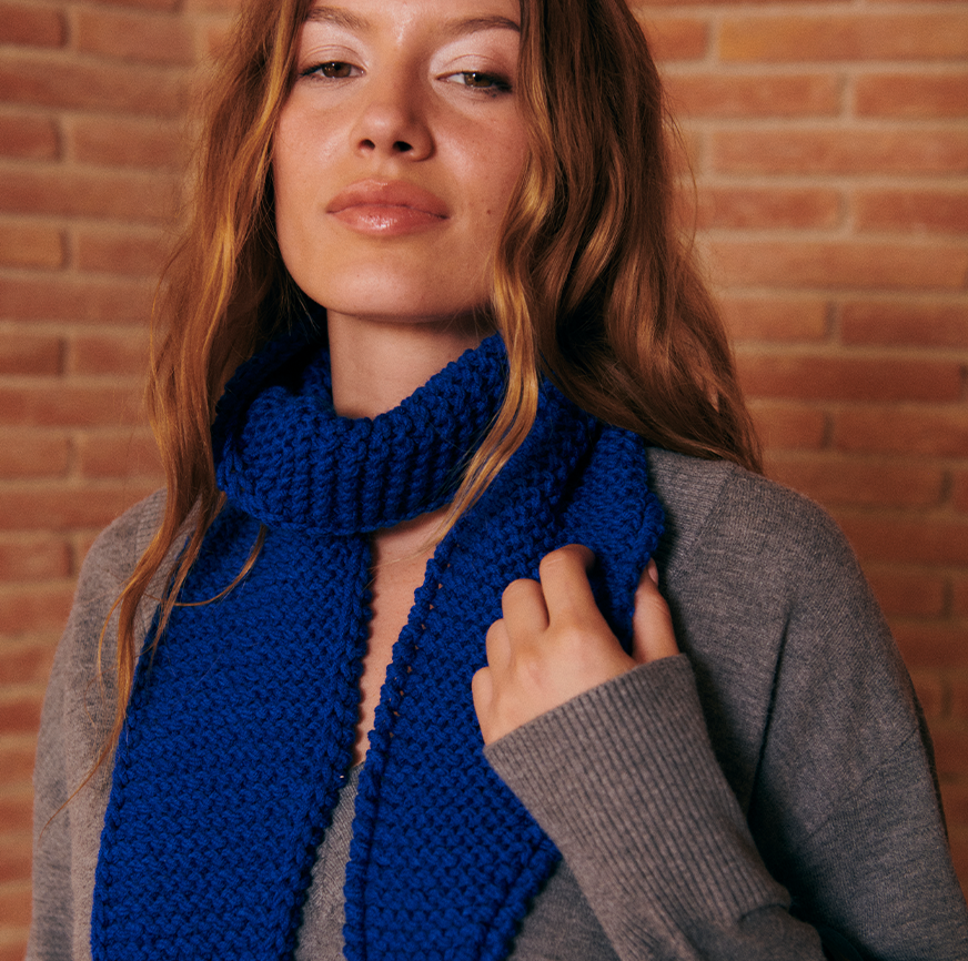 kit pour tricoter le foulard eila bleu klein