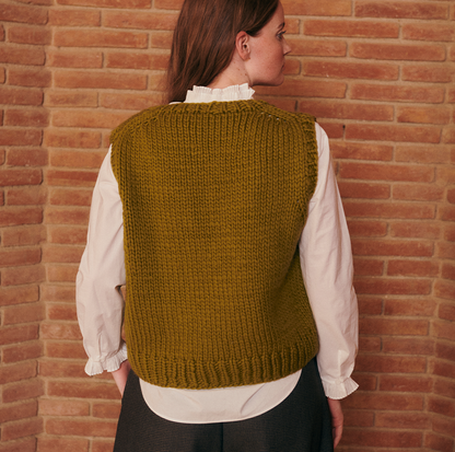 KIT PER LAVORARE A MAGLIA GILET NARA VERDE