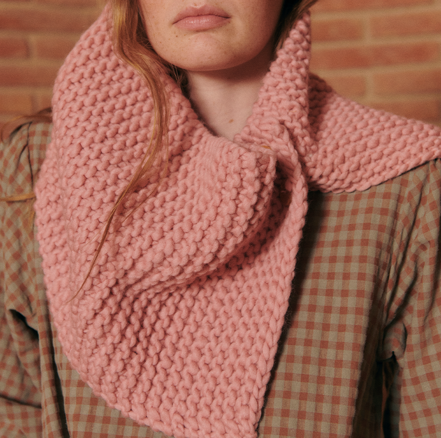 KIT POUR TRICOTER UN COL AVEC BOUTONS SORA ROSE
