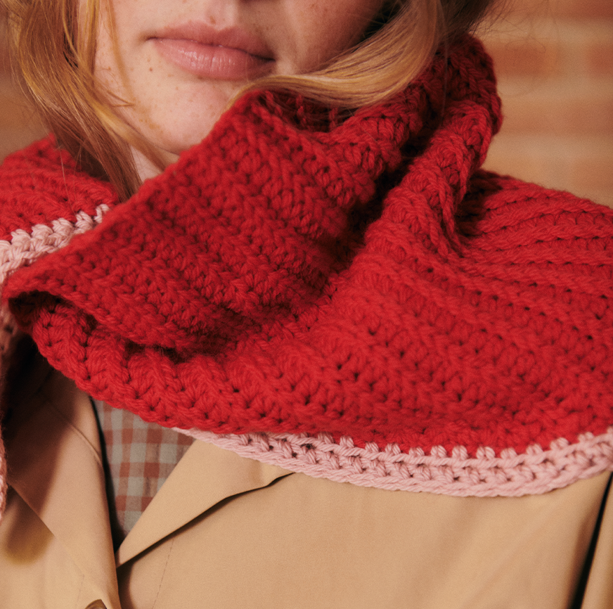 KIT POUR ÉCHARPE AU CROCHET AVA ROUGE