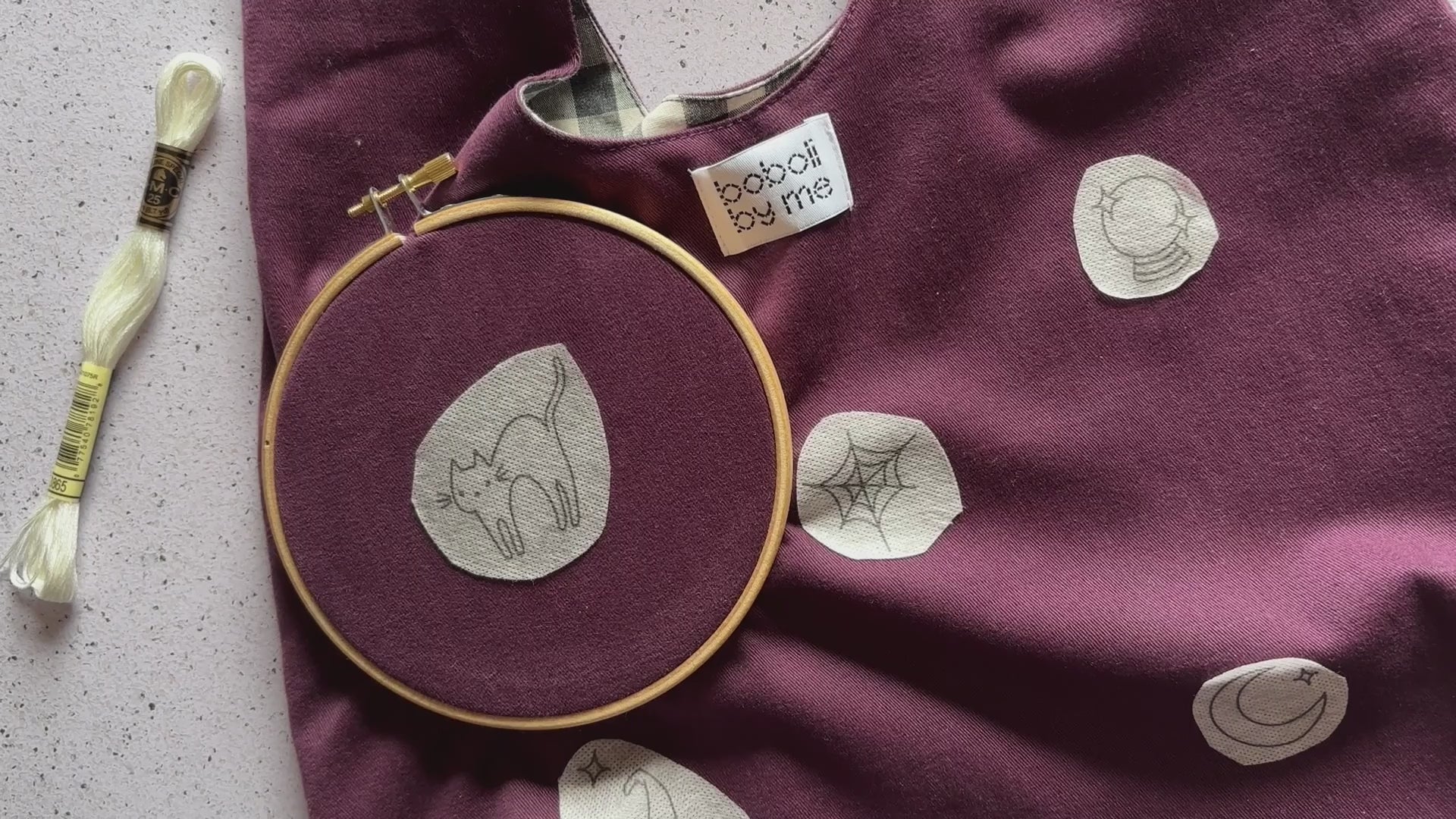 Carica video: Halloween Stitches: Come ricamare un gattino