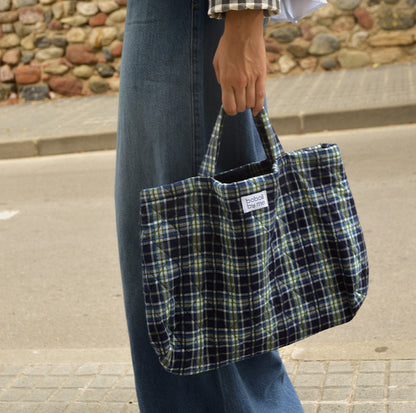 KIT DE COUTURE EIRA SAC MATELASSÉ À CARREAUX ÉCOSSAIS BLEUS ET VERTS